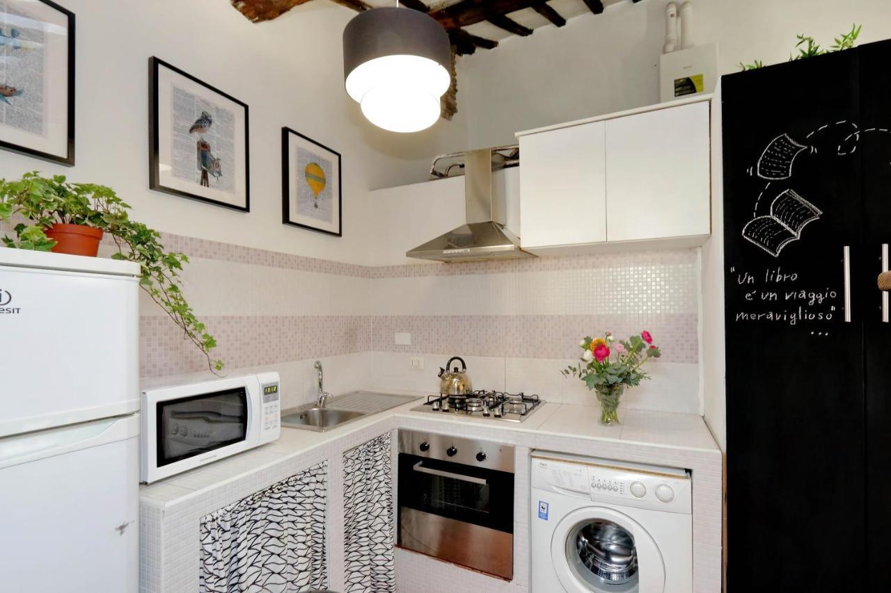 Apartmán Campo De Fiori Řím Exteriér fotografie