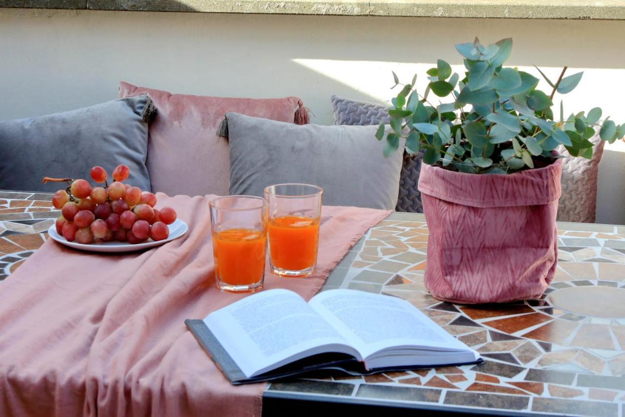 Apartmán Campo De Fiori Řím Exteriér fotografie